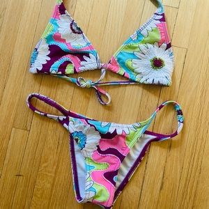 CIA. MARITIMA Brazilian Sexy White, Turquoise and Pink Triangle Bikini Swim Suit